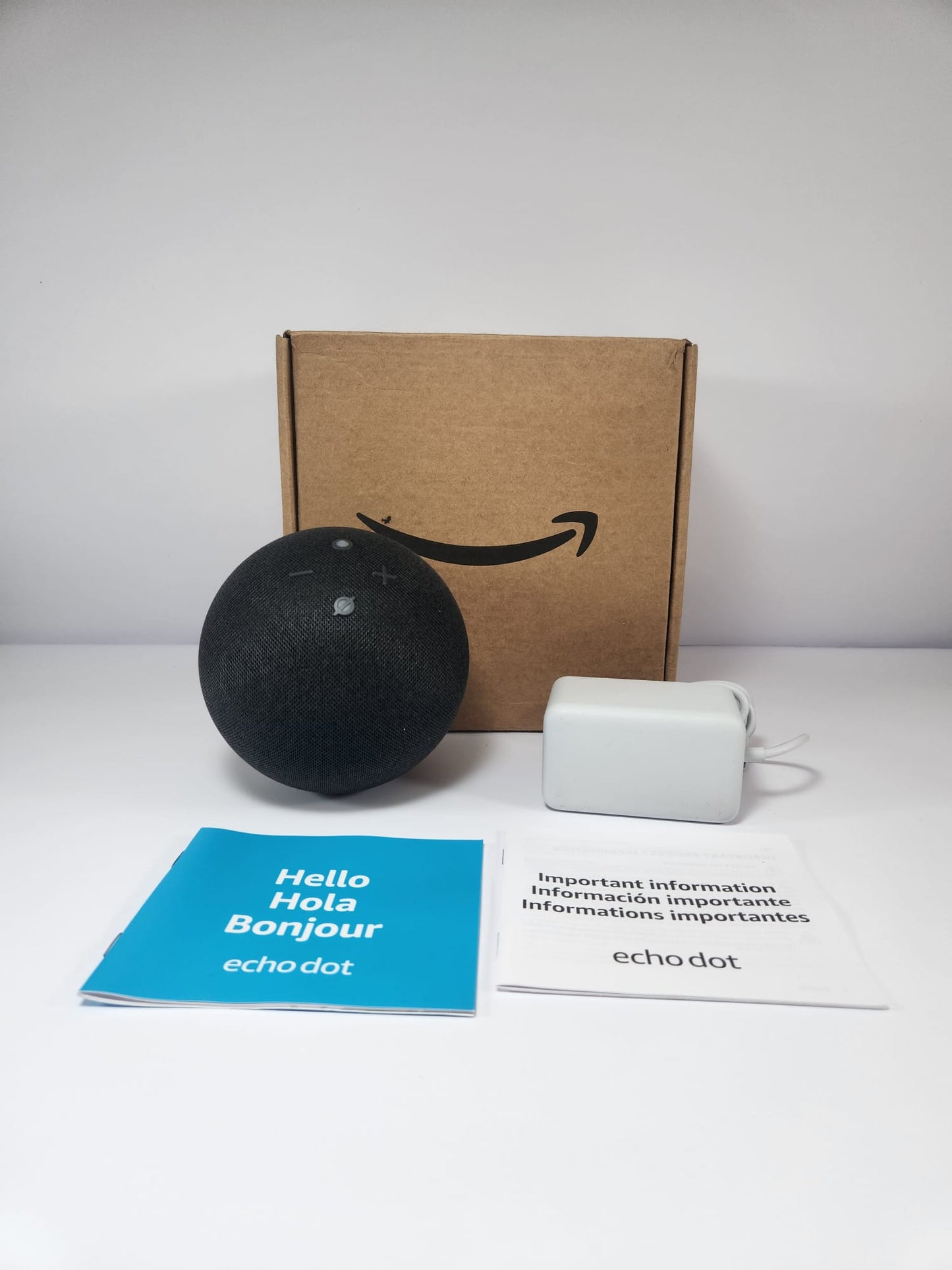 Amazon Echo Dot (5ta Generación) – Alexa con mejor sonido y sensores