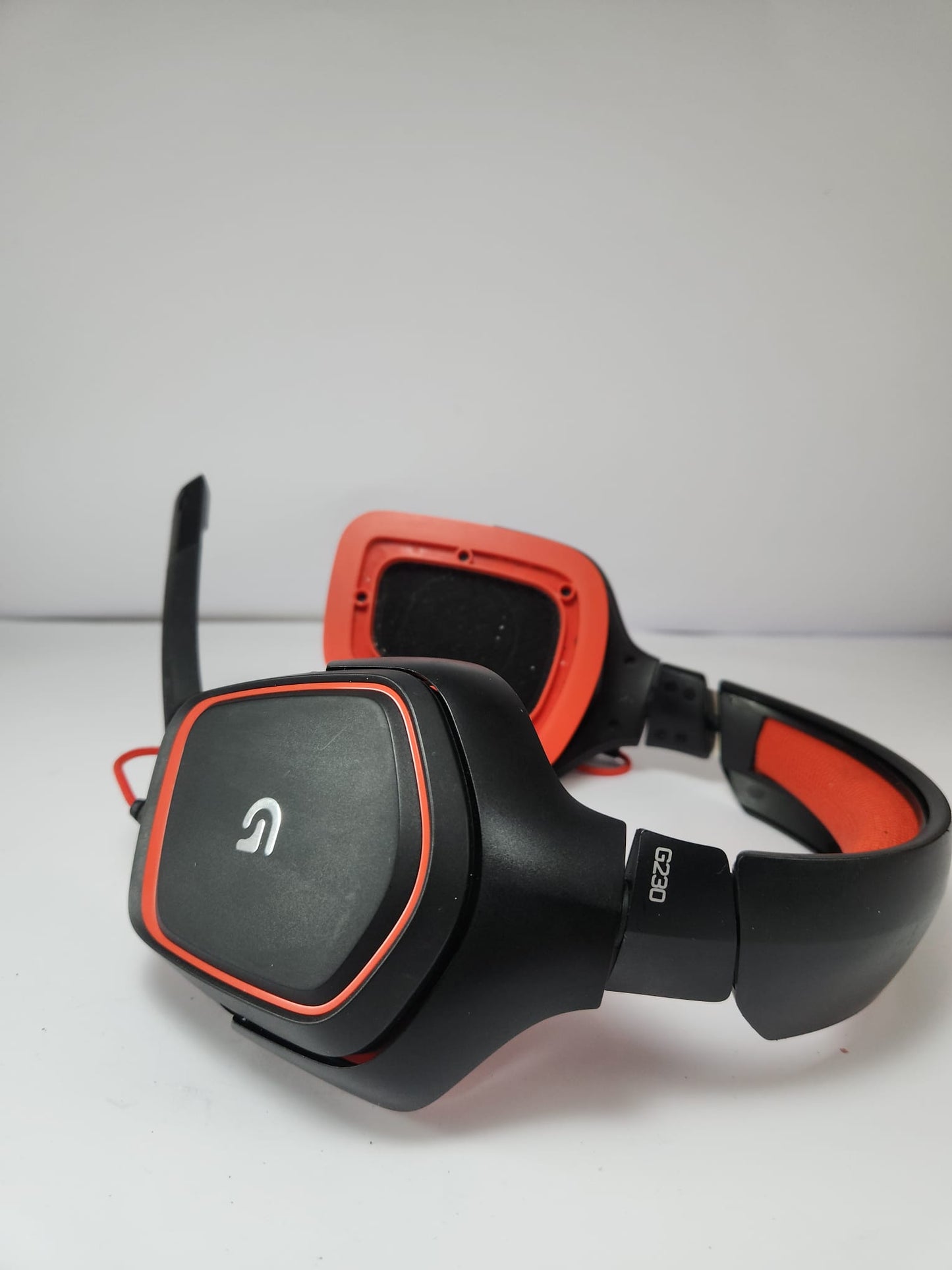 Logitech G230 – Audífonos Gaming