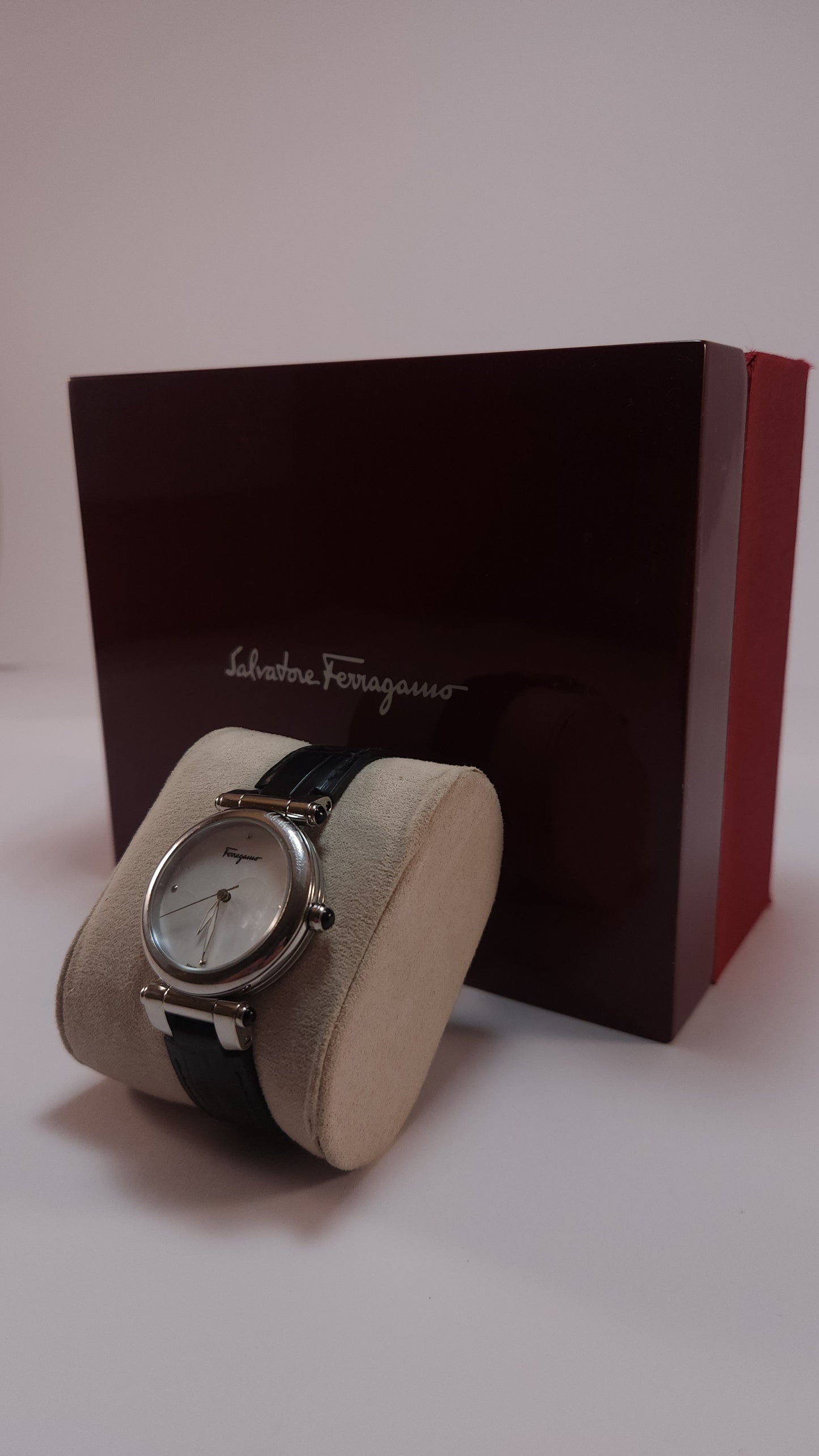 Reloj Salvatore Ferragamo Firenze Vintange - Correa de Piel- Mujer