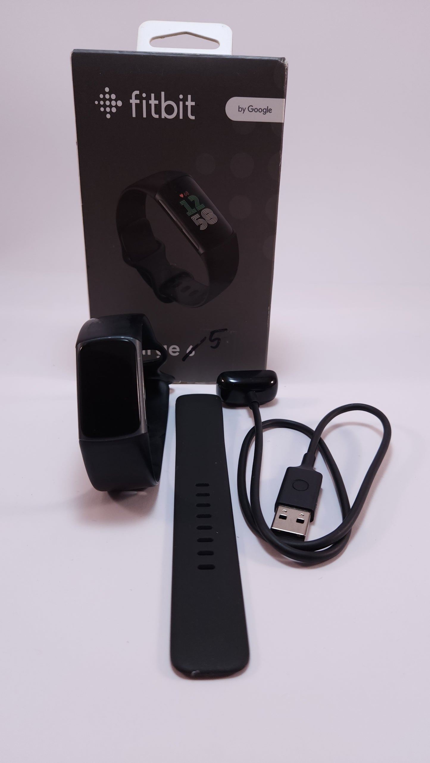 Fitbit Charge 5