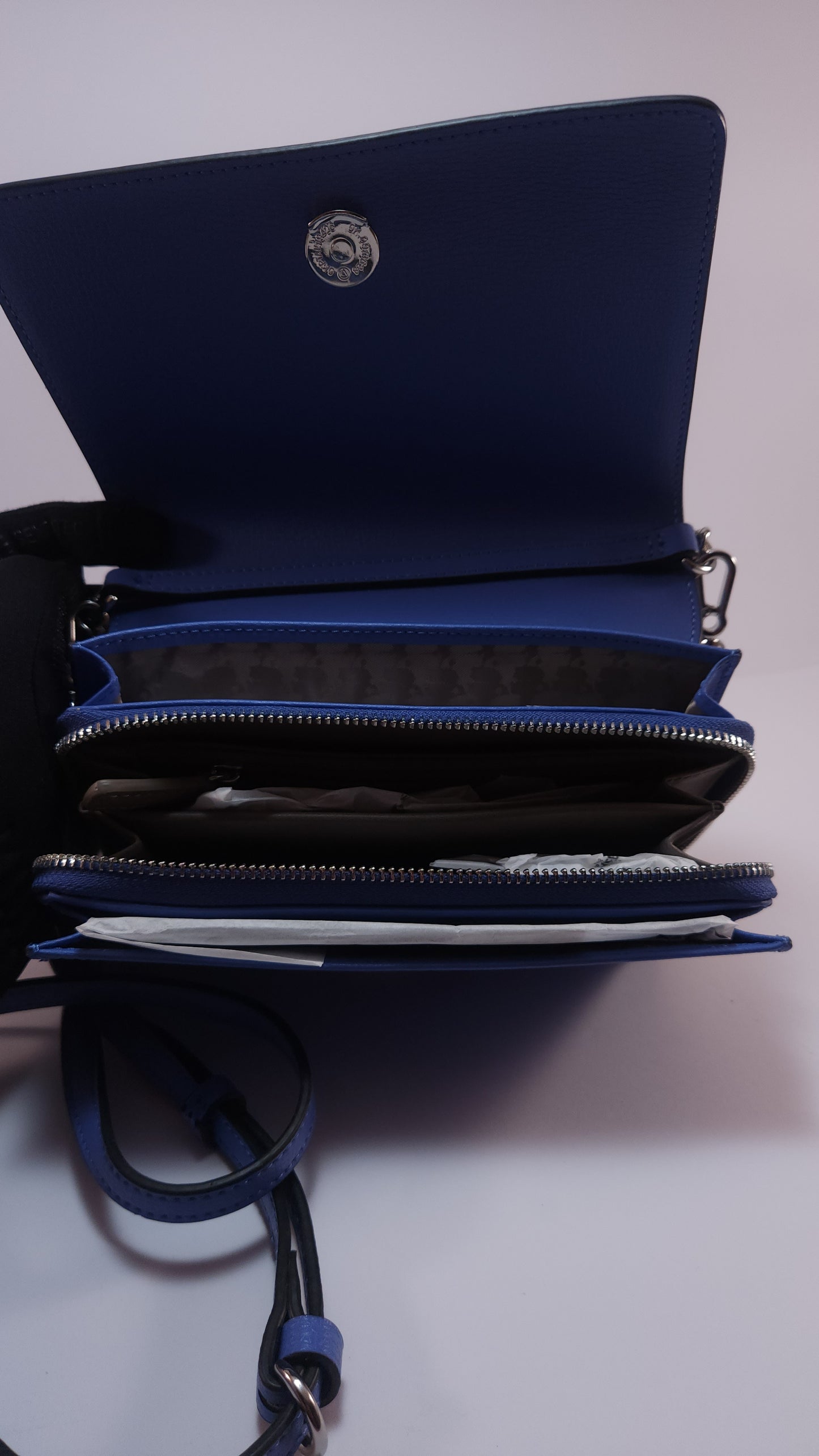 Bolsa Karl Lagerfeld Paris Lourdes Crossbody