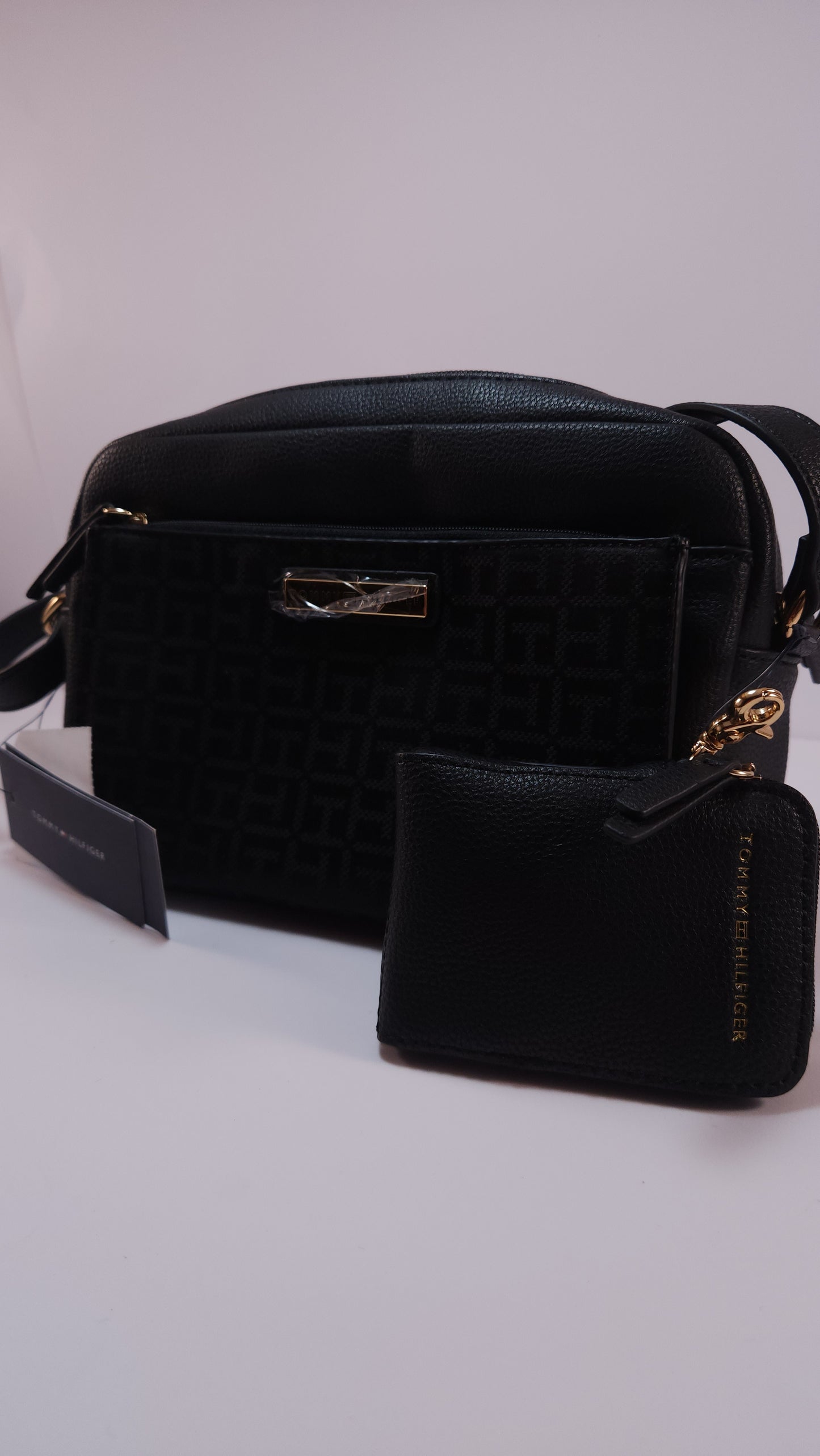 Tommy Hilfiger Crossbody Negra