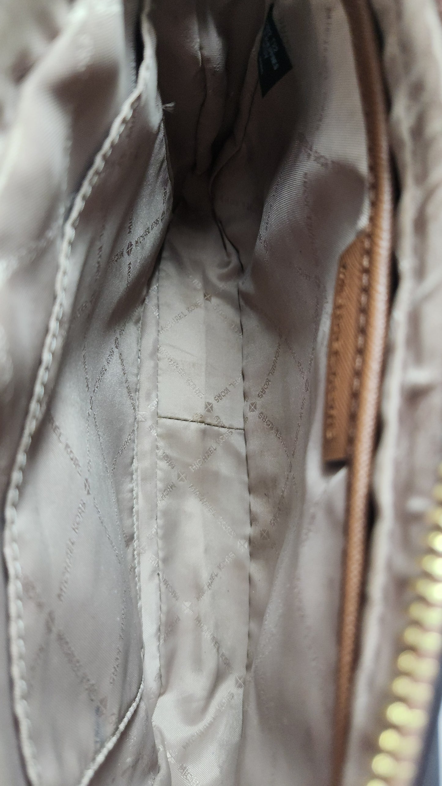 Bolsa Cruzada Michael Kors