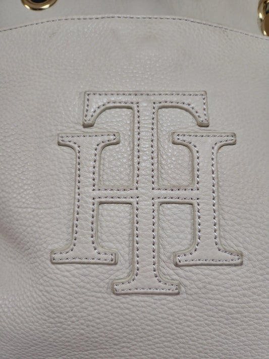 Bolsa Tommy Hilfiger de Hombro en Piel Color Crema