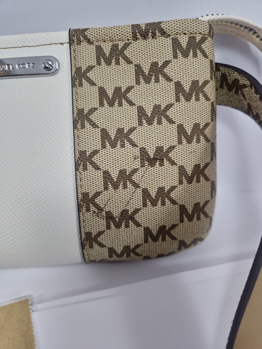 Michael Kors Belt Bag Optic White