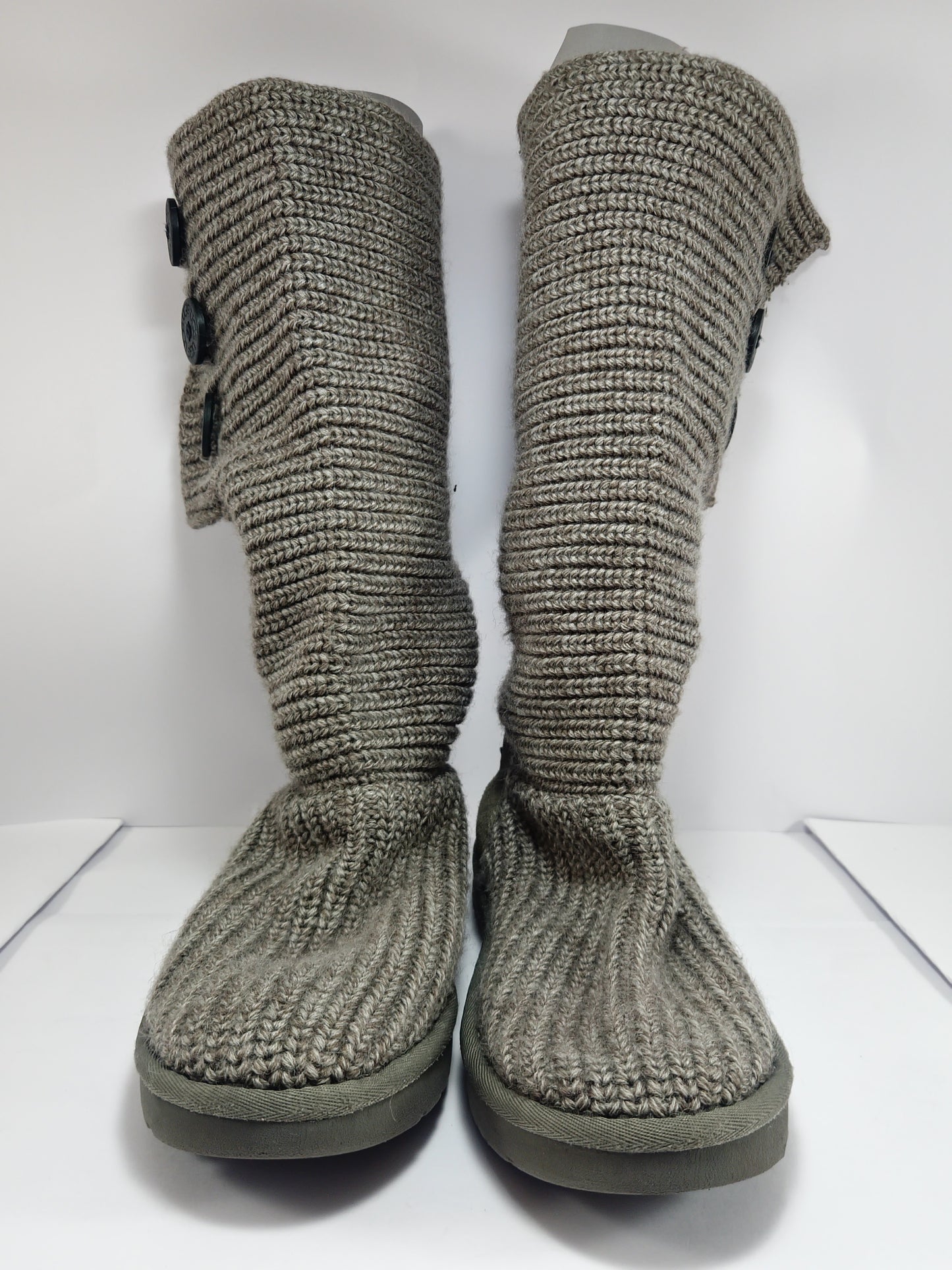 Botas UGG Classic Cardy – Talla 8 US