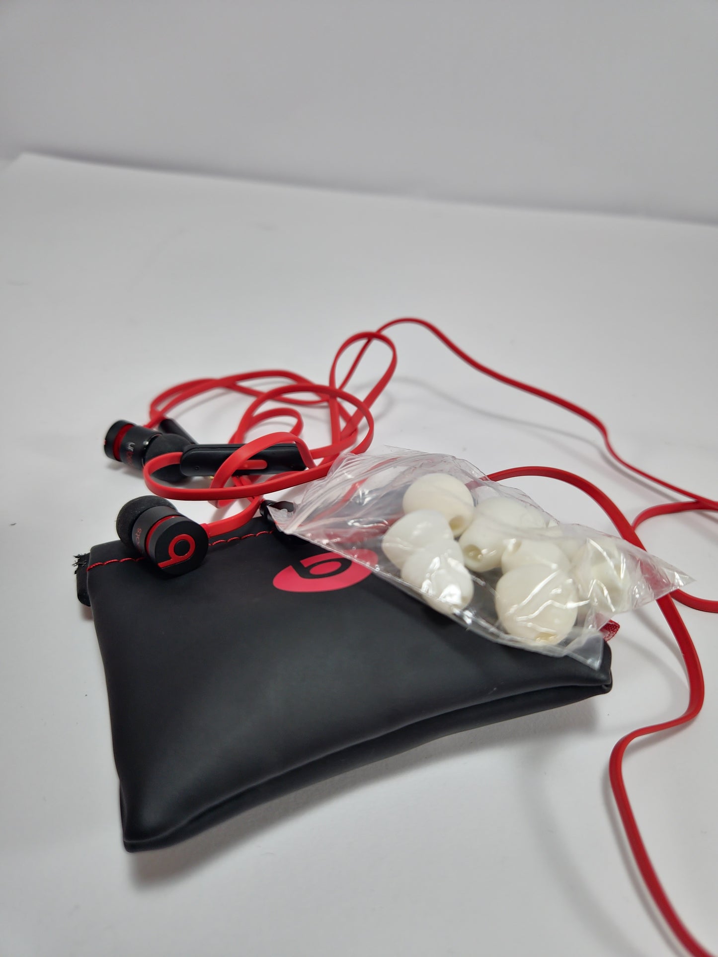 Audífonos Beats urBeats con Cable