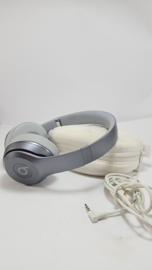 Beats Solo con Cable – Preloved