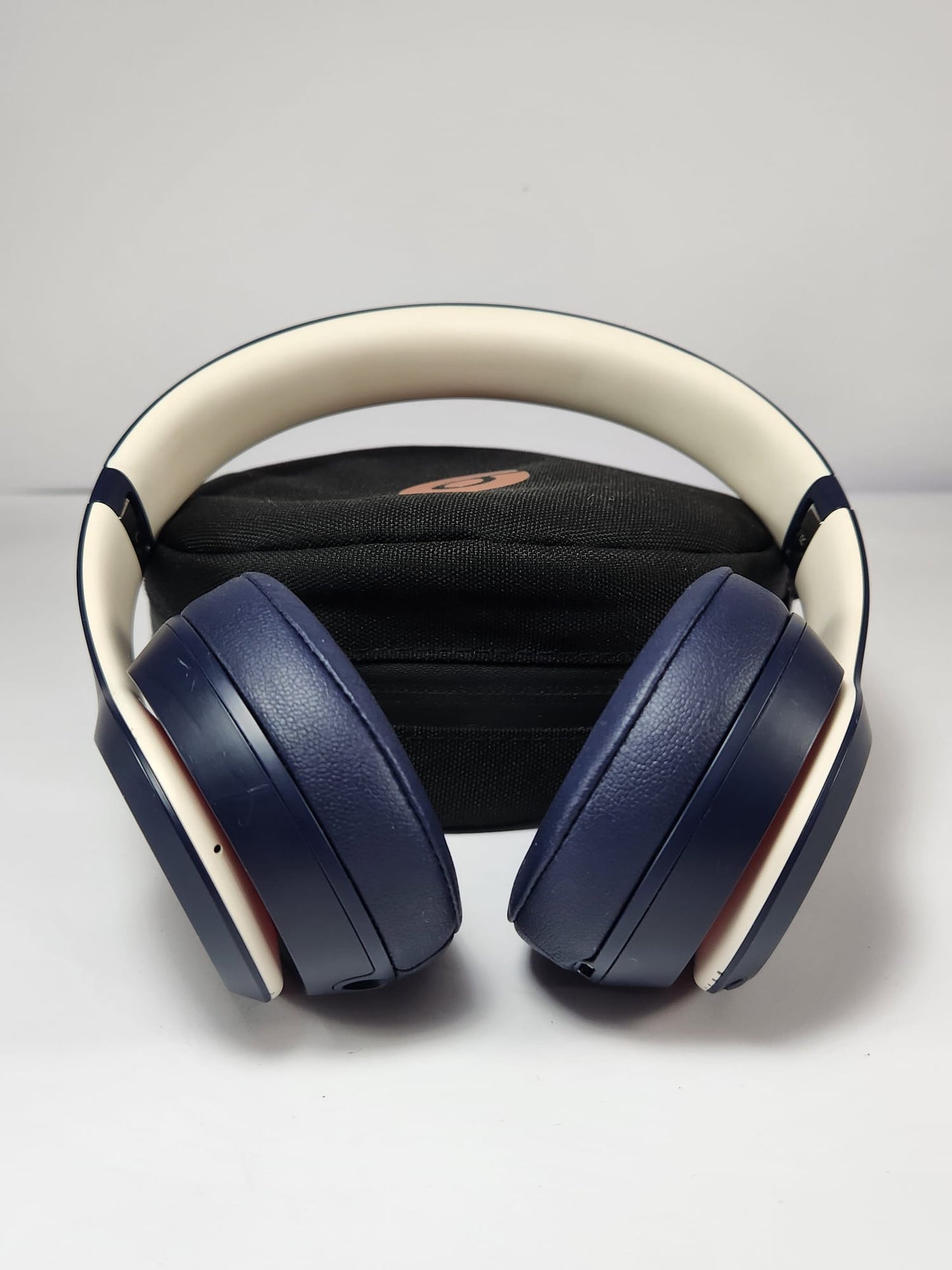 Beats Solo³ Wireless – Edición Navy