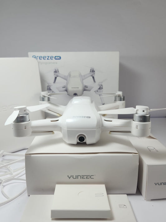 Drone Yuneec Breeze 4K