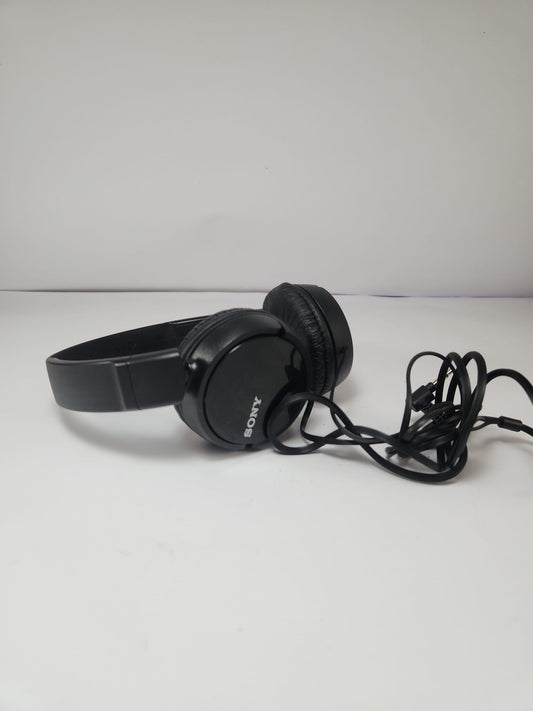 Audífonos Sony con cable — 3.5mm