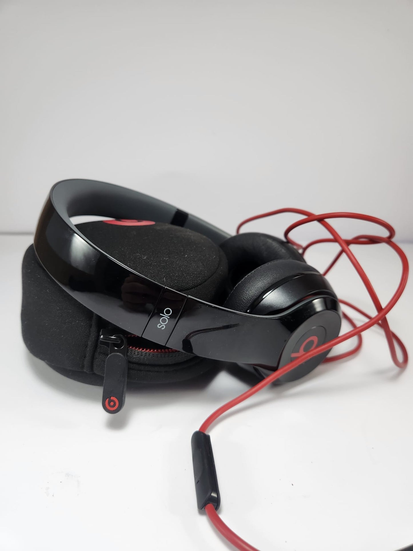 Beats Solo – Con Cable (3.5mm)