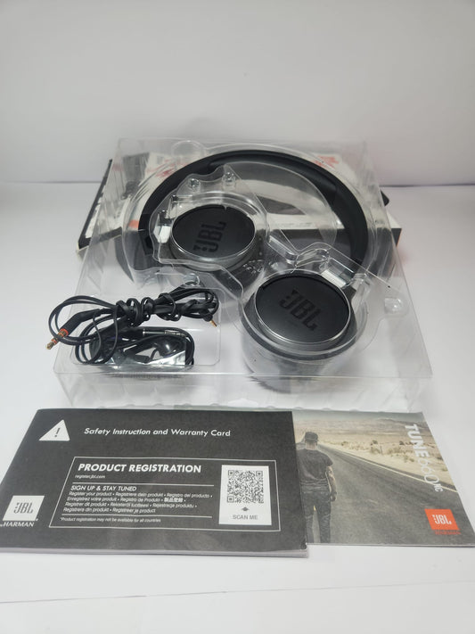 JBL Tune 660NC — Nuevos / con caja y accesorios