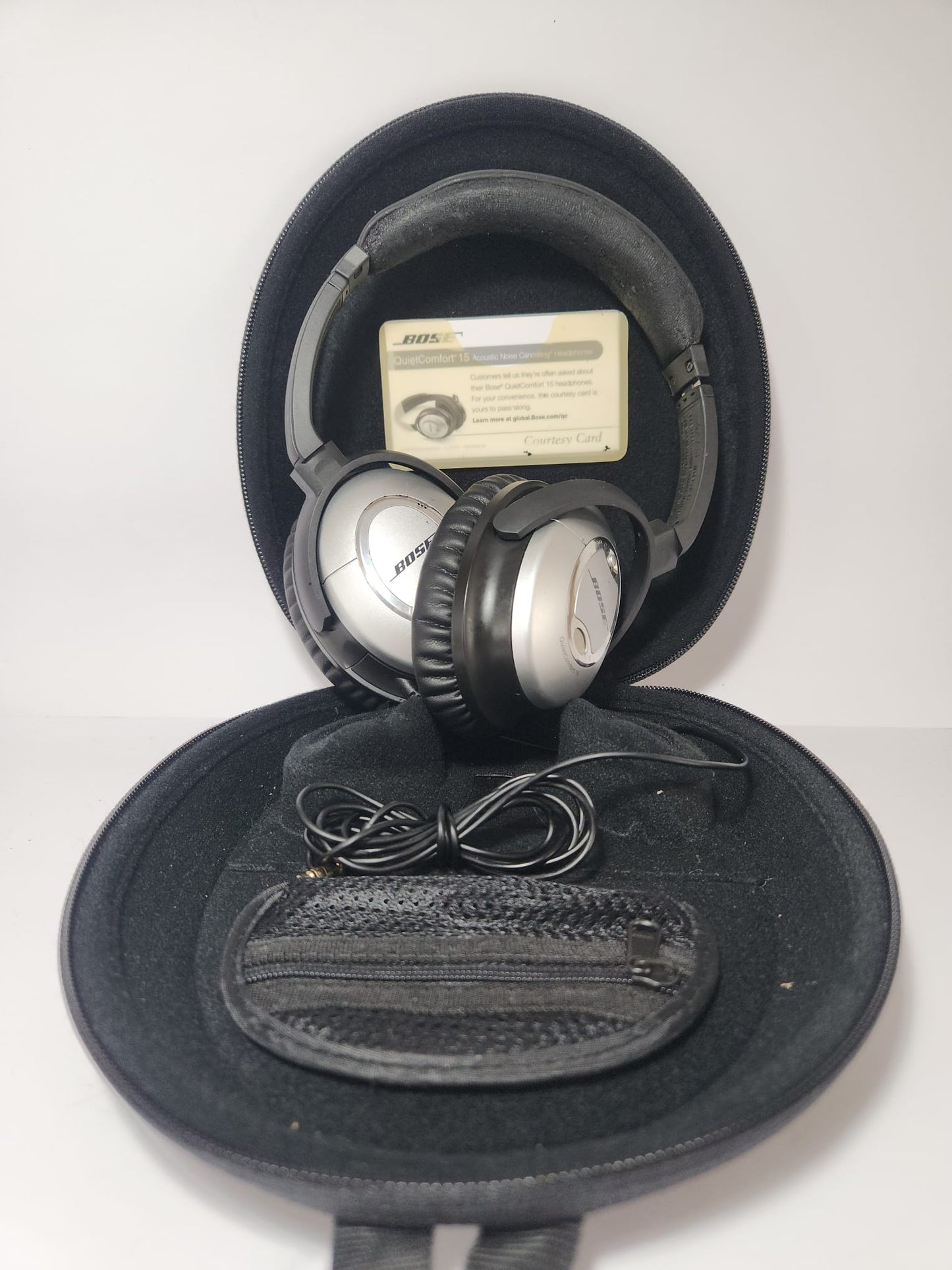 Audífonos Bose (Con Cancelación de Ruido)