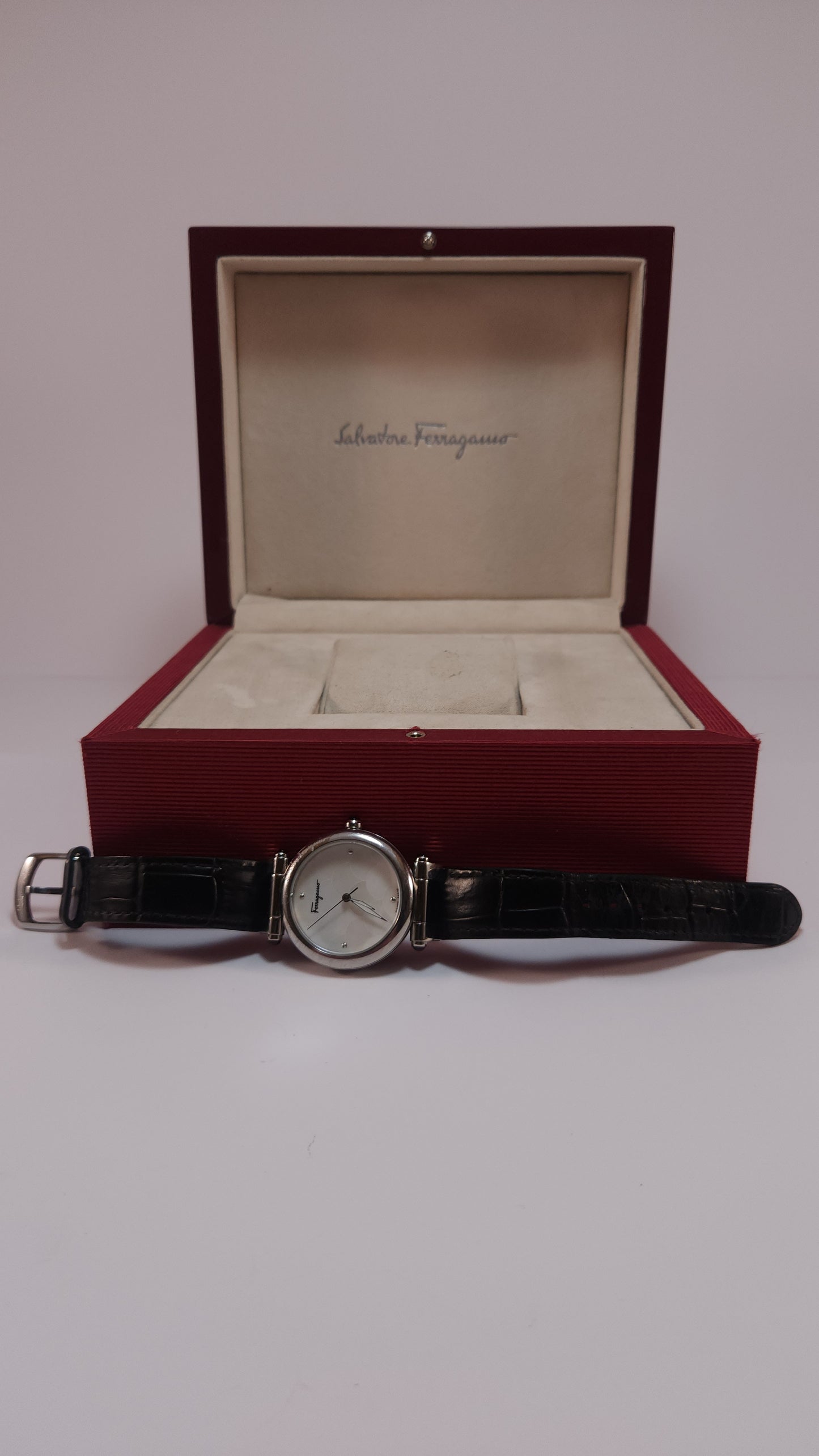 Reloj Salvatore Ferragamo Firenze Vintange - Correa de Piel- Mujer