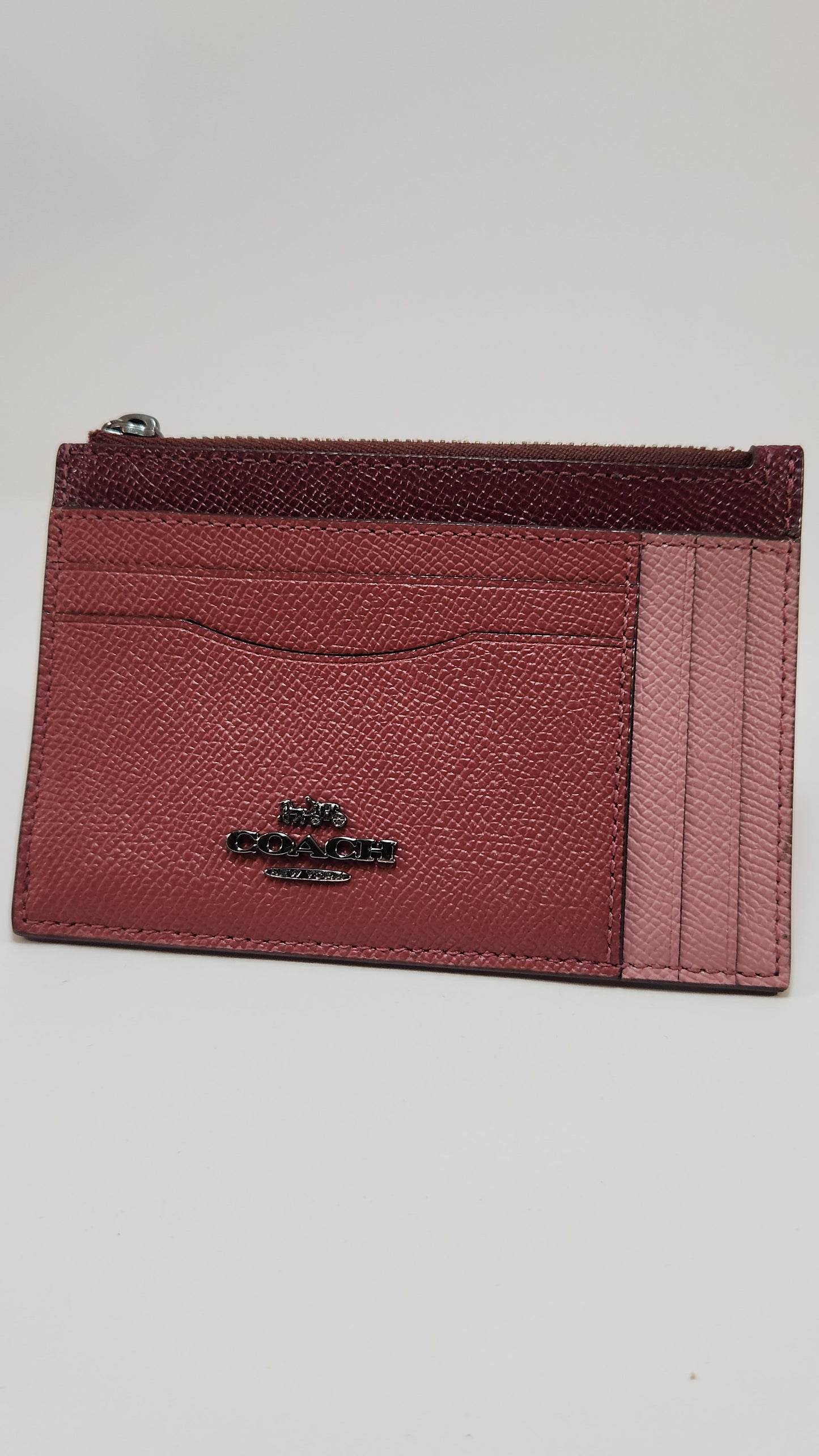 Tarjetero Coach de Piel Burdeos con Cierre- Unisex