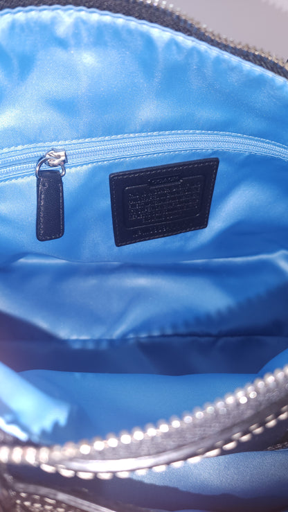 Bolsa Coach Monograma Rayas Blanco y Negro – Nueva con Certificado de Autenticidad