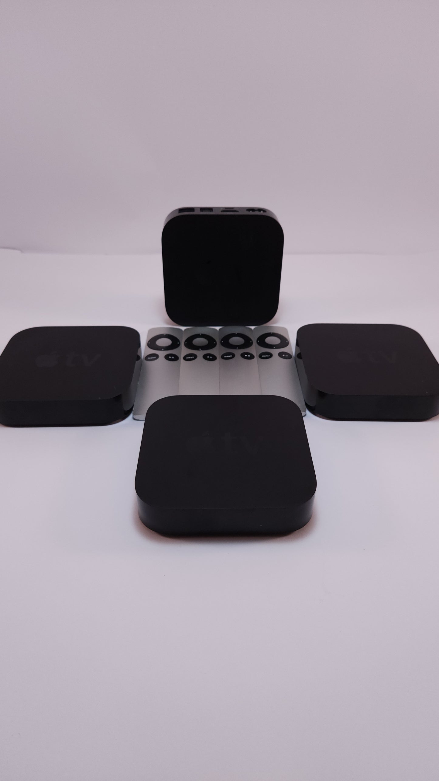 Apple TV Modelo A1469 con Control