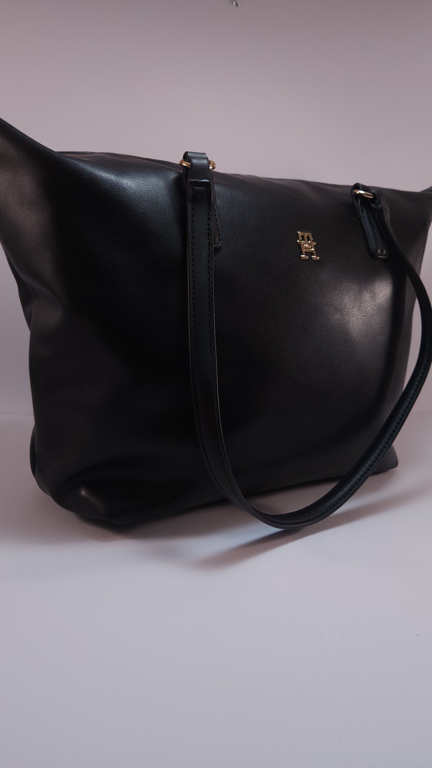 Bolsa Tommy Hilfiger Negra