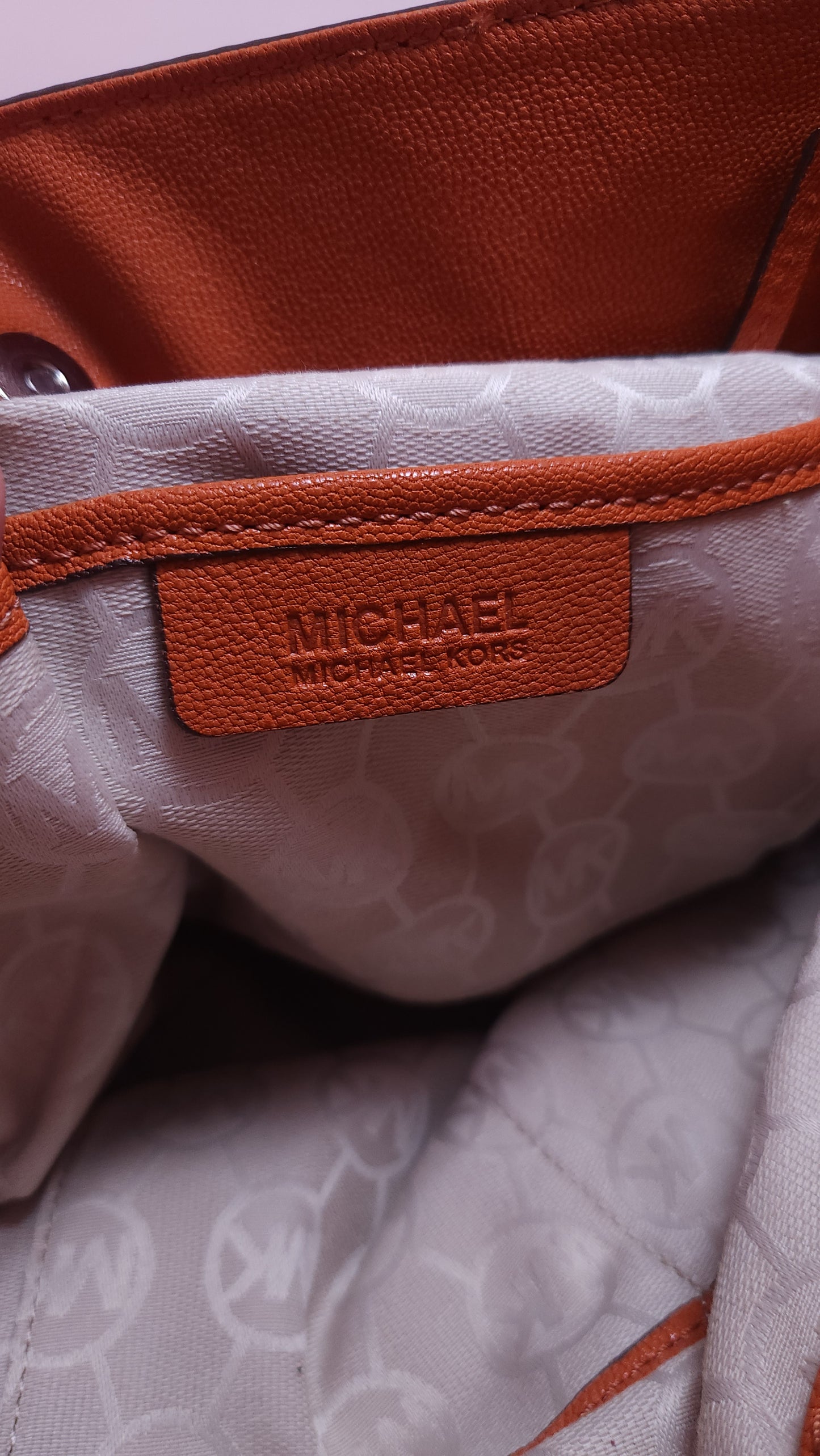 Bolsa Satchel Estructurada Michael Kors Naranja