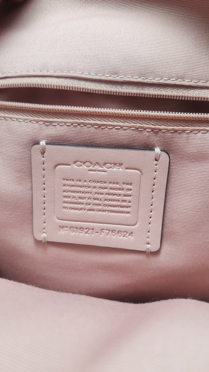 Mochila Coach de Piel Rosa Modelo G1921- F76624