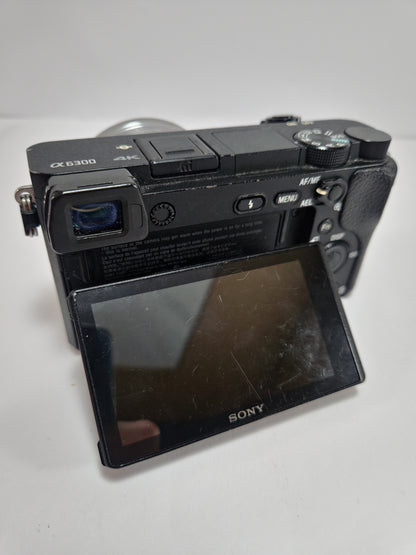 Cámara Sony Alpha A6300 con Rig y Accesorios