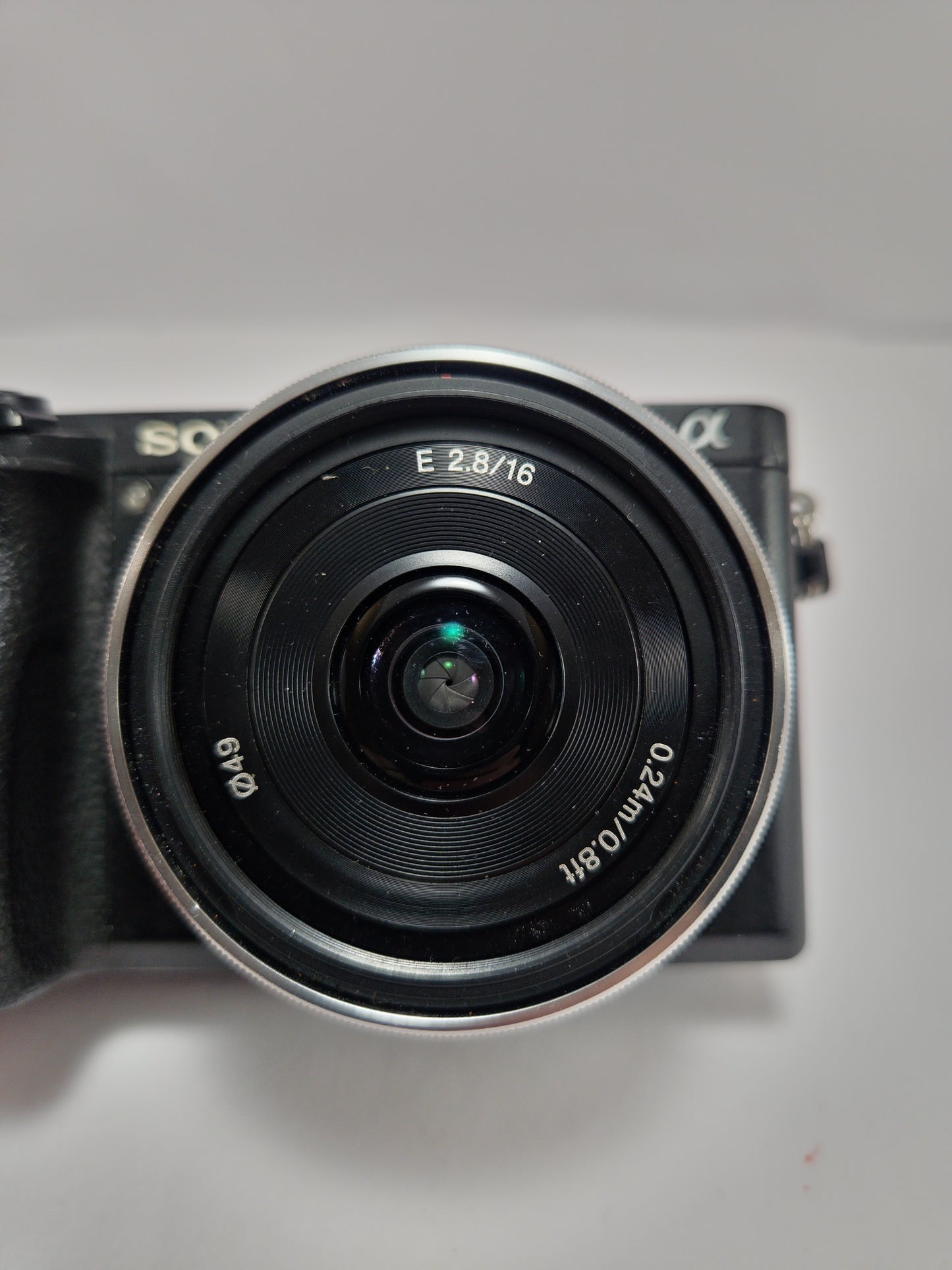 Cámara Sony Alpha A6300 con Rig y Accesorios