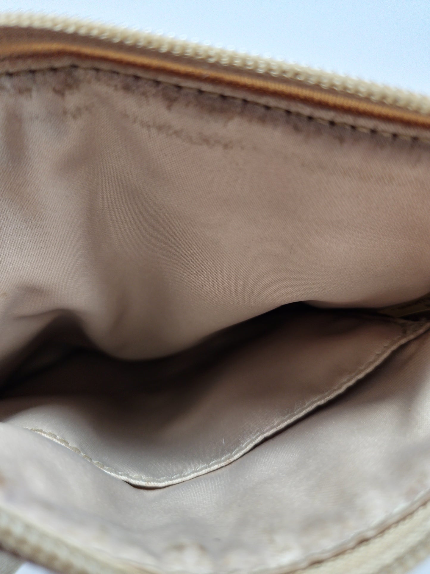 Bolso Bandolera Coach Monograma Beige con Toque Rosa - Dama