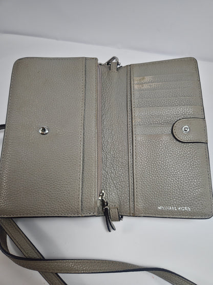 Bolsa Cruzada Michael Kors Jet Set Travel