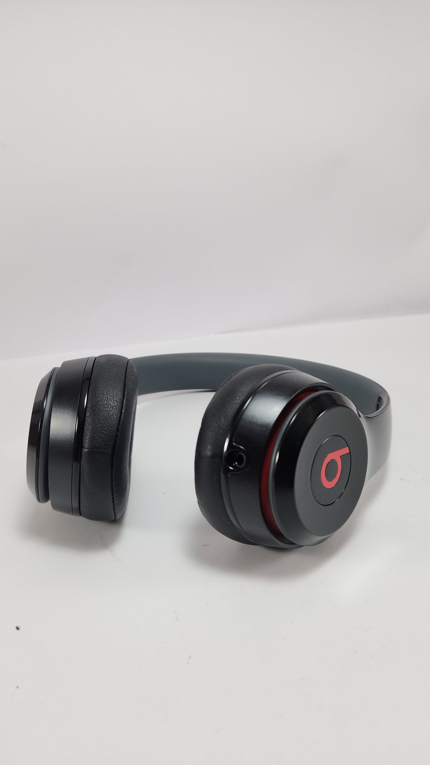 Beats Solo - Preloved