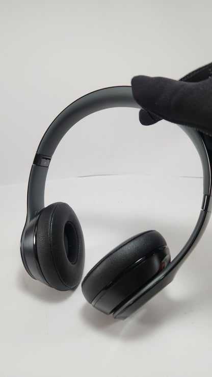 Beats Solo