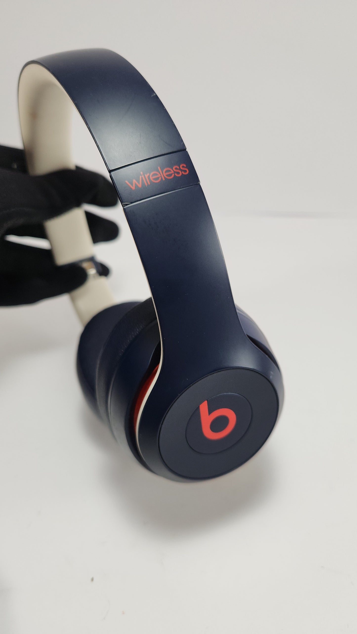 Beats Solo3 Wireless – Audífonos Bluetooth (funcionan solo con cable)
