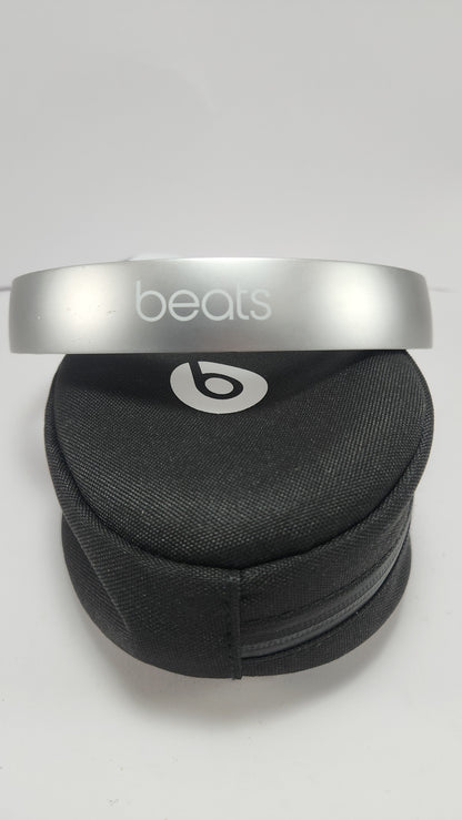 Beats Solo Wireless (Plata)