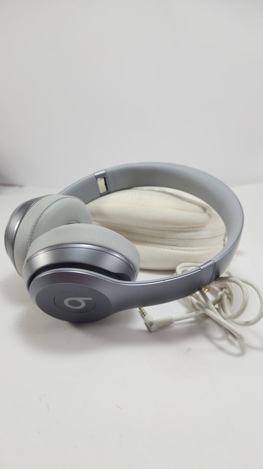 Beats Solo con Cable – Preloved