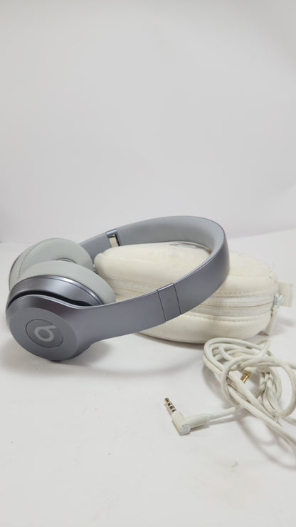 Beats Solo con Cable – Preloved