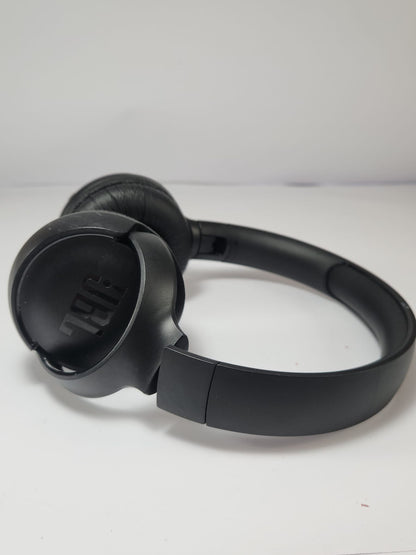 Audífonos JBL TUNE – On-Ear / Bass Sound