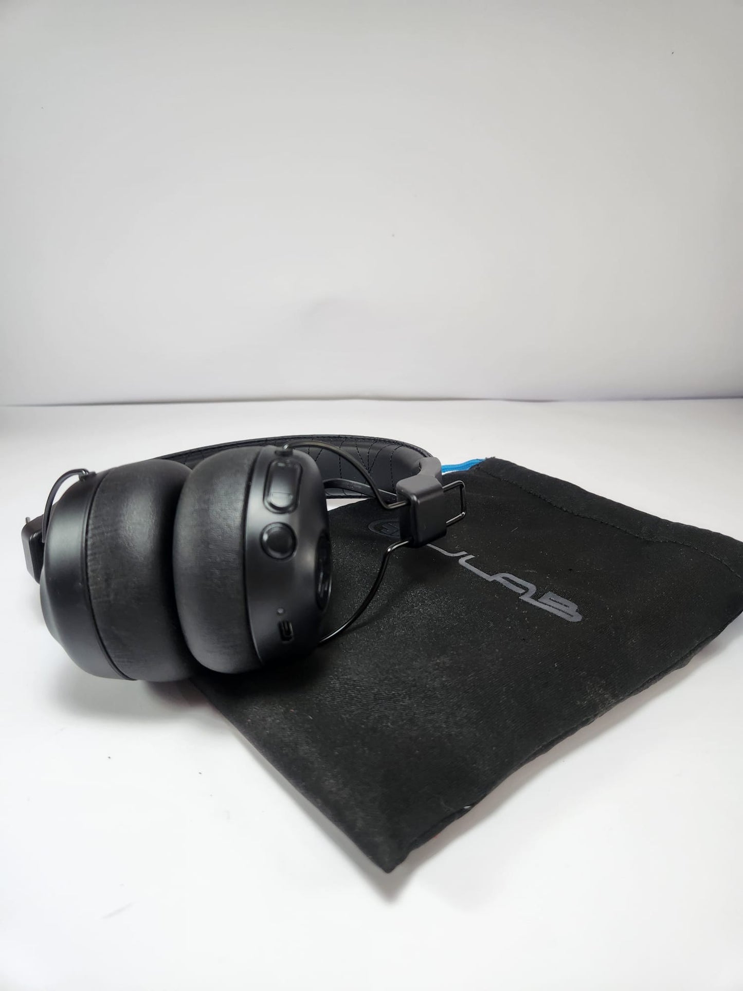 Audífonos JLab Inalámbricos