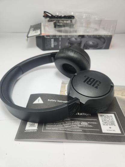 JBL Tune 660NC — Nuevos / con caja y accesorios