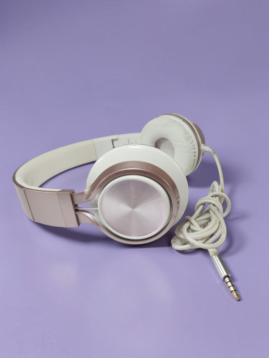 Audífonos Ailihen con cable – Estilo Rose Gold / Blanco
