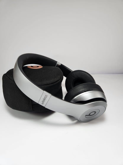 Beats Solo 2 Wireless – Bluetooth