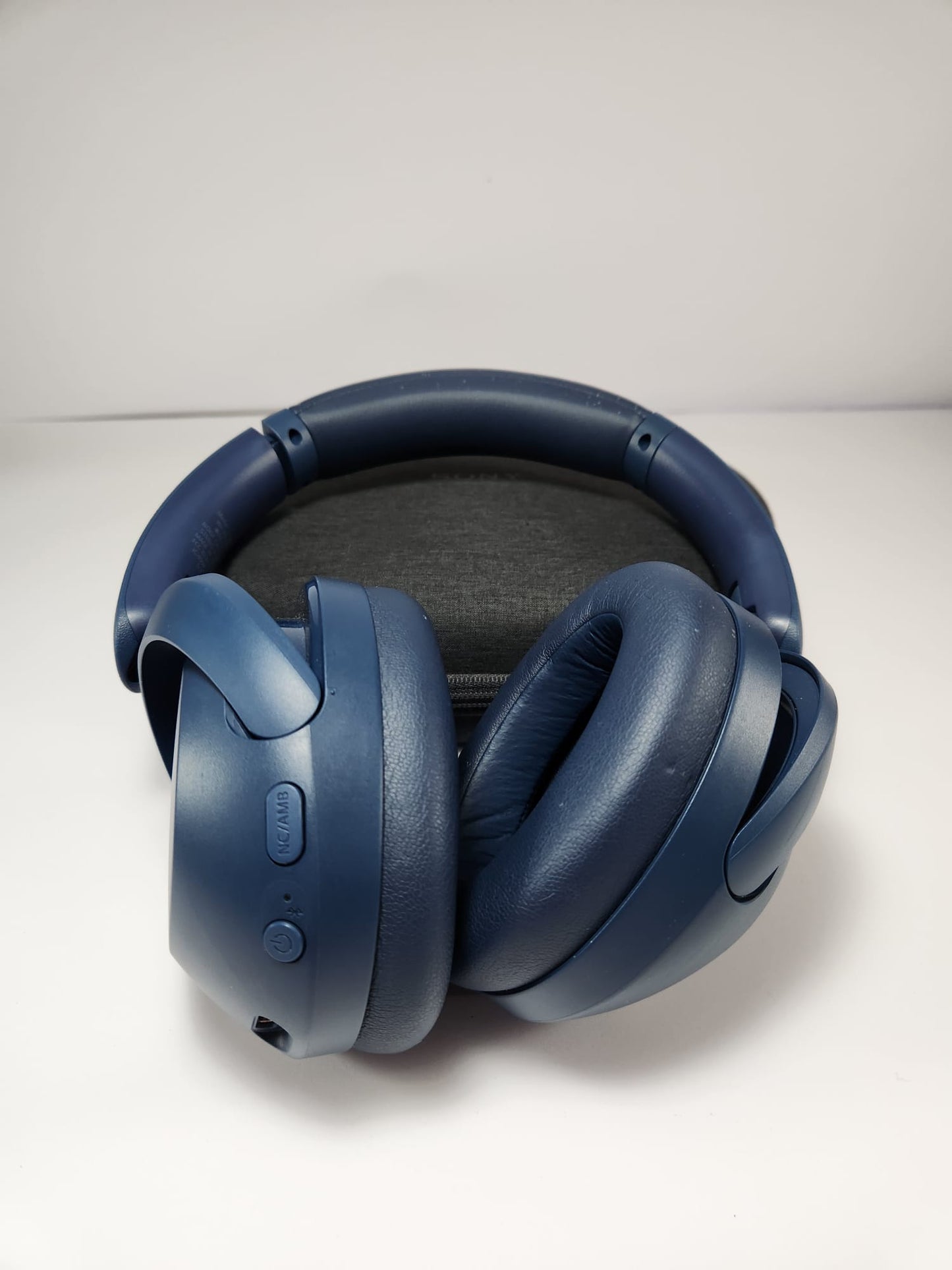 Sony WH-XB900N – EXTRA BASS + Noise Cancelling