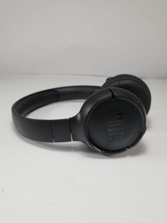 Audífonos JBL TUNE – On-Ear / Bass Sound