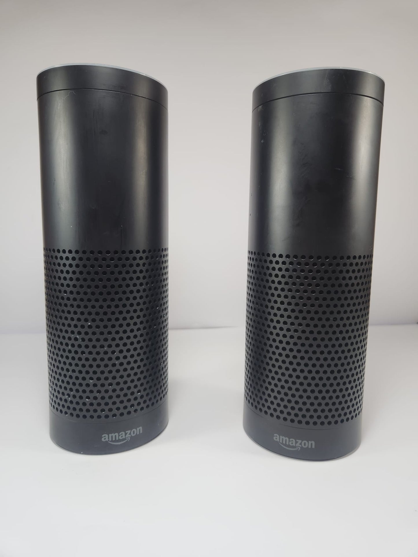 AMAZON ECHO (1° GENERACIÓN — Alexa + Bocina Potente 360°)