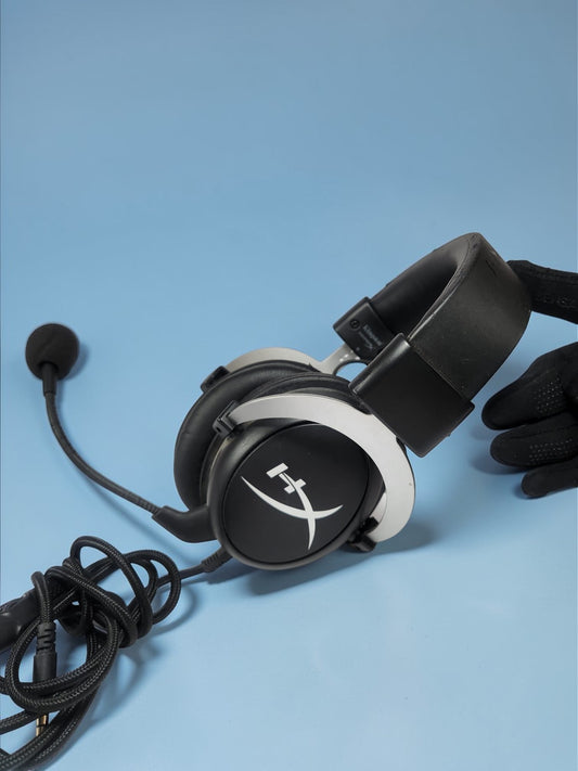 HyperX Cloud – Gaming Headset