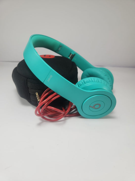 Beats Solo HD – Color Turquesa (con cable)