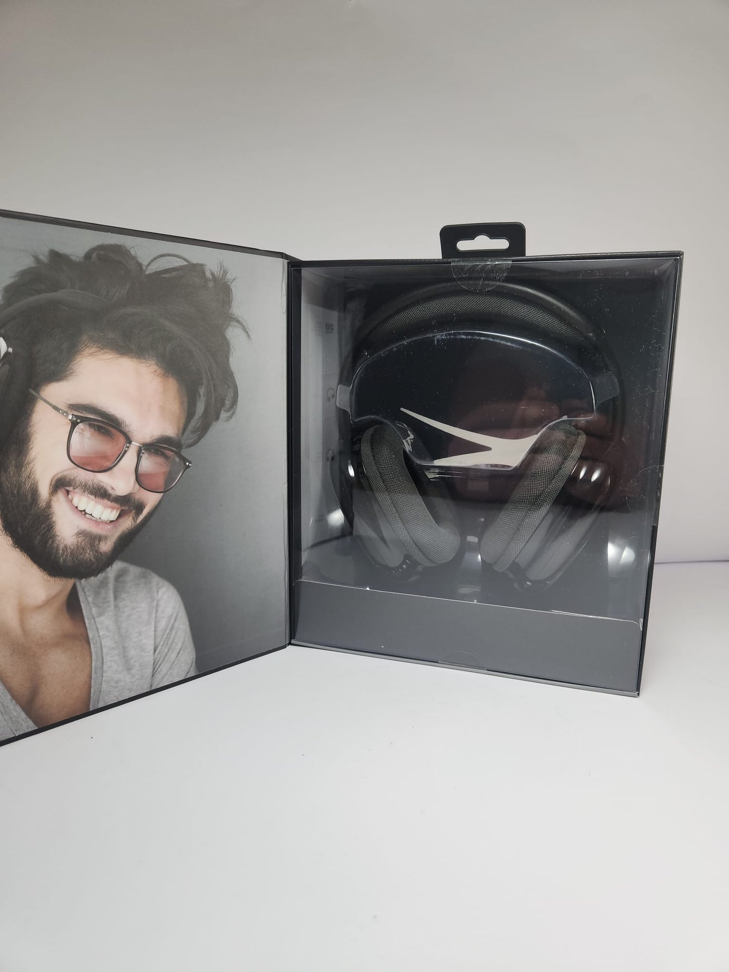 Altec Lansing Boost – Wireless Over Ear