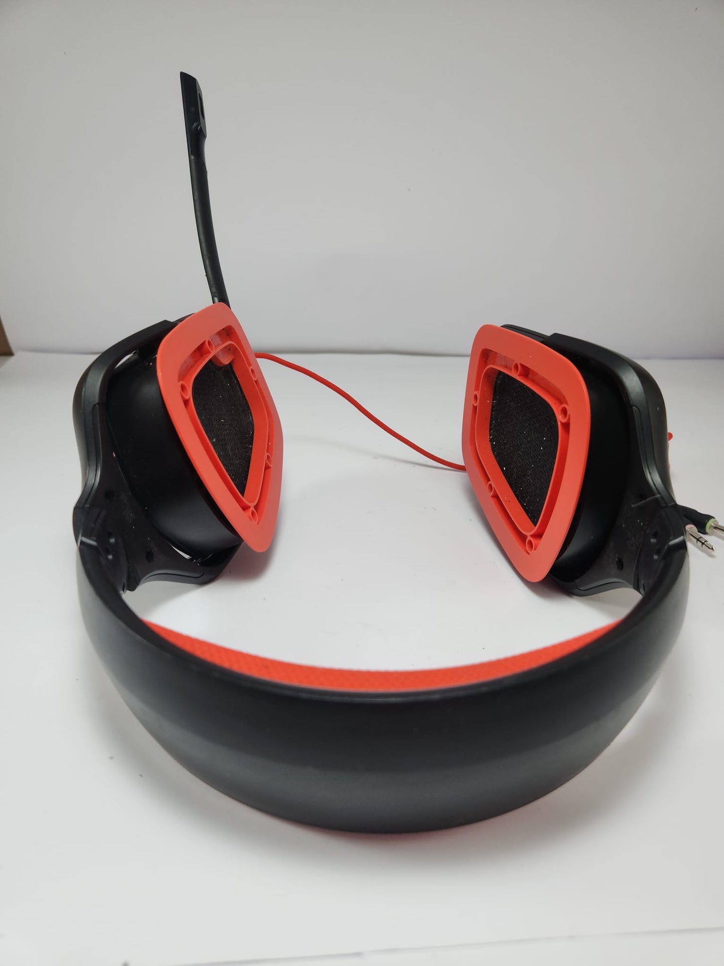 Logitech G230 – Audífonos Gaming